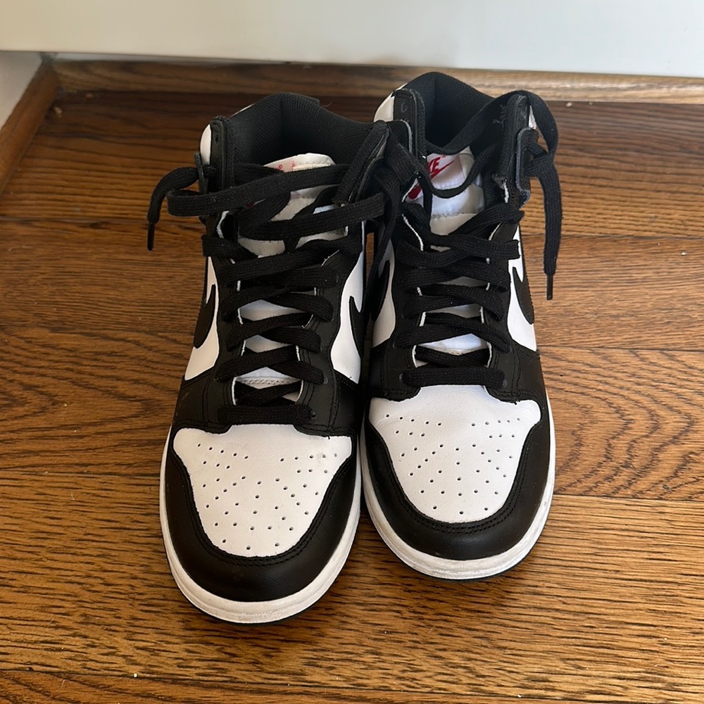 Nike Dunk High Panda 7.5